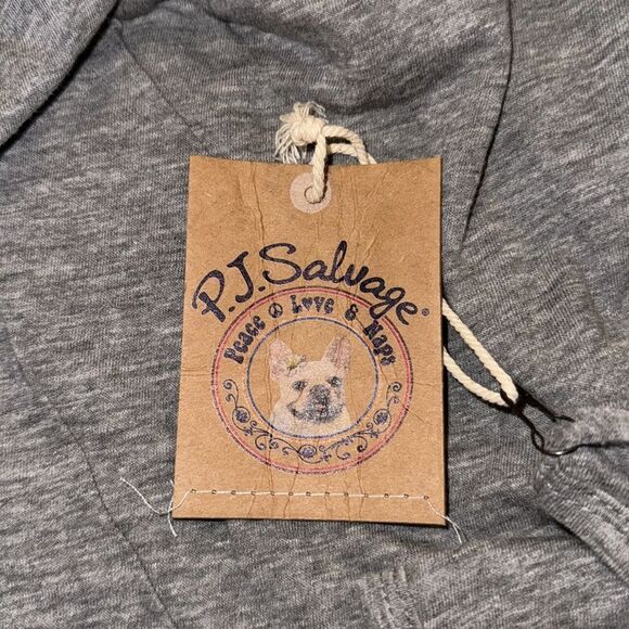 PJ SALVAGE LIVE RUFF & ROLL WOMEN’S NWT LIGHTWEIGHT & SLEEVELESS VERSATILE TOP - Picture 3 of 4